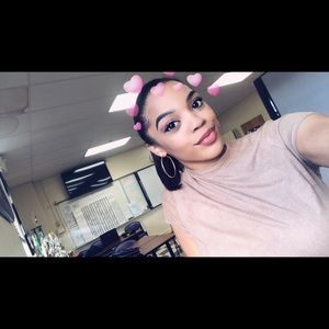 Meet your Posher, Shadé